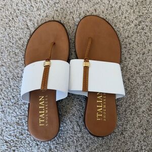 NEVER WORN Selah Thong Sandals 6.5 - Handcrafted in Italy